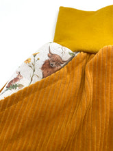 Lade das Bild in den Galerie-Viewer, Bio Breidcord Rock Senfgelb Hochlandrinder mit oder ohne Haarband