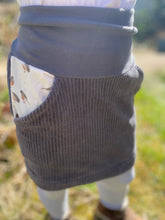 Lade das Bild in den Galerie-Viewer, Bio Breidcord Rock Grau Rotkehlchen mit oder ohne Haarband