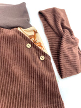 Lade das Bild in den Galerie-Viewer, Bio Breidcord Rock Braun Rehfamilie mit oder ohne Haarband