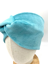 Lade das Bild in den Galerie-Viewer, Haarband aus Samt in Aquablau für Damen & Kinder