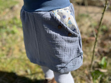 Lade das Bild in den Galerie-Viewer, Musselin Rock Hellblau Wiesenelfen mit oder ohne Haarband