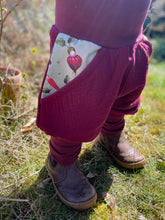Lade das Bild in den Galerie-Viewer, MUSSELIN-HOSE Beere Rotebete