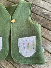 Lade das Bild in den Galerie-Viewer, Weste für Kinder und Babys Wollwalk Khaki mit glückliche Hühner Taschen