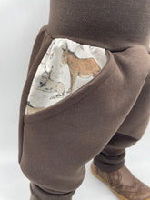 Lade das Bild in den Galerie-Viewer, SWEAT-HOSE BRAUN ESEL FAMILIE