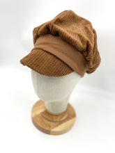 Lade das Bild in den Galerie-Viewer, Michel Mütze Ballonmütze Cord Hellbraun