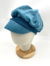 Lade das Bild in den Galerie-Viewer, Michel Mütze Ballonmütze Cord Petrol