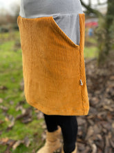 Lade das Bild in den Galerie-Viewer, Bio Cord Rock Damen Senfgelb/Grau Taschen mit oder ohne Haarband