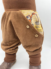 Lade das Bild in den Galerie-Viewer, CORDNICKY-HOSE HELLBRAUN BAUSTELLE BAGGER