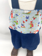 Lade das Bild in den Galerie-Viewer, Latzhose für Kinder und Babys Cord Marine Blau mit Pippa und Pelle
