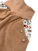 Lade das Bild in den Galerie-Viewer, Bio Breidcord Rock Haselnuss Waldtiere Fuchs Reh mit oder ohne Haarband