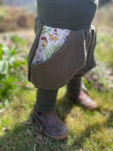 Lade das Bild in den Galerie-Viewer, MUSSELIN-HOSE Khaki Waldpilze