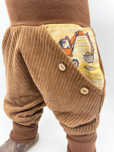 Lade das Bild in den Galerie-Viewer, CORDNICKY-HOSE HELLBRAUN BAUSTELLE BAGGER