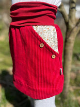 Lade das Bild in den Galerie-Viewer, Bio Breidcord Rock Rot Blümchen mit oder ohne Haarband