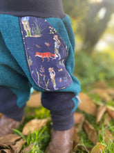 Lade das Bild in den Galerie-Viewer, WOLLWALK-HOSE Petrol/Dunkelblau kleiner Endecker Taschen Kniepatches