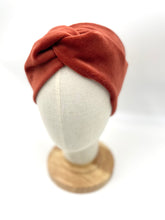 Lade das Bild in den Galerie-Viewer, Haarband aus Samt in Rostrot für Damen & Kinder