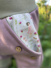 Lade das Bild in den Galerie-Viewer, BIO SOFT SWEAT HOSE Altrosa/gestreift Wiesenelfen Taschen Mitwachsend