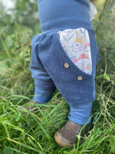 Lade das Bild in den Galerie-Viewer, CORDNICKY-H0SE CORD Blau Gruselwusel