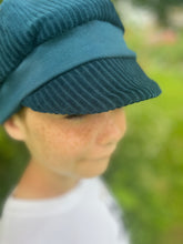 Lade das Bild in den Galerie-Viewer, Michel Mütze Ballonmütze Cord Meeresblau