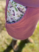 Lade das Bild in den Galerie-Viewer, Musselin Rock Altrosa Holunder Elfen mit oder ohne Haarband