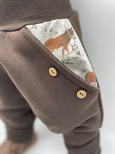 Lade das Bild in den Galerie-Viewer, SWEAT-HOSE BRAUN ESEL FAMILIE