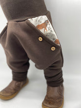 Lade das Bild in den Galerie-Viewer, SWEAT-HOSE BRAUN ESEL FAMILIE