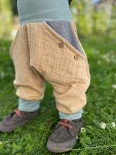 Lade das Bild in den Galerie-Viewer, MUSSELIN-HOSE SANDMELIERT GESTREIFT/MINT