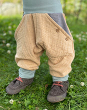 Lade das Bild in den Galerie-Viewer, MUSSELIN-HOSE SANDMELIERT GESTREIFT/MINT