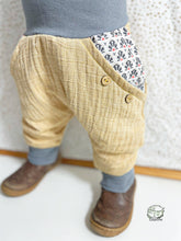 Lade das Bild in den Galerie-Viewer, MUSSELIN-HOSE SAND FÄCHERMUSTER