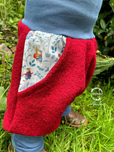 Lade das Bild in den Galerie-Viewer, WOLLWALK-HOSE ROT HERBSTMÄUSE
