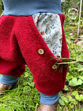 Lade das Bild in den Galerie-Viewer, WOLLWALK-HOSE ROT HERBSTMÄUSE