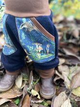 Lade das Bild in den Galerie-Viewer, WOLLWALK-HOSE DUNKELBLAU WUNDERWALD