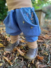 Lade das Bild in den Galerie-Viewer, WOLLWALK-HOSE JEANSBLAU FUCHS