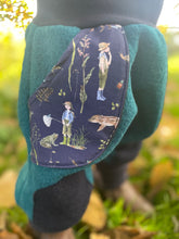 Lade das Bild in den Galerie-Viewer, WOLLWALK-HOSE Petrol/Dunkelblau kleiner Endecker Taschen Kniepatches
