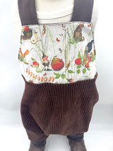 Lade das Bild in den Galerie-Viewer, Schlupf- Latzhose Bio Breitcordnicky Braun Bertie Pomm Zwerg Mitwachsend
