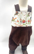Lade das Bild in den Galerie-Viewer, Schlupf- Latzhose Bio Breitcordnicky Braun Bertie Pomm Zwerg Mitwachsend
