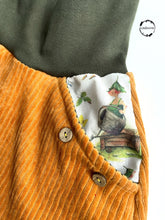 Lade das Bild in den Galerie-Viewer, CORDNICKY-HOSE SENFGELB GIESBERT
